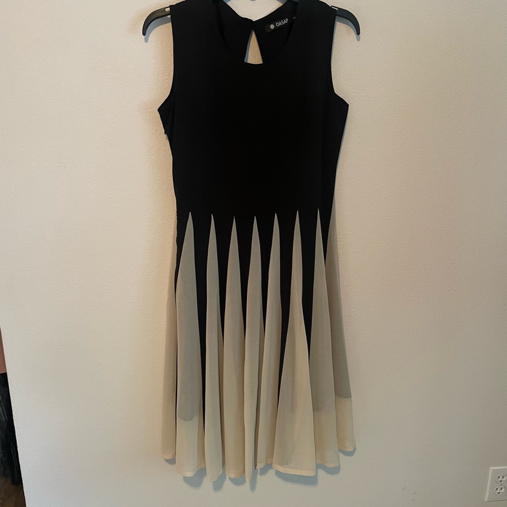 Black and white dress
